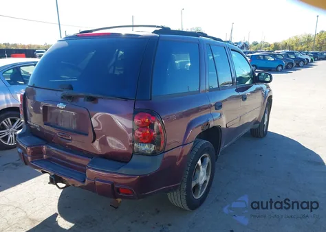 2007 Chevrolet Trailblazer Ls из США, поврежденный, VIN 1GNDT13S972286089
